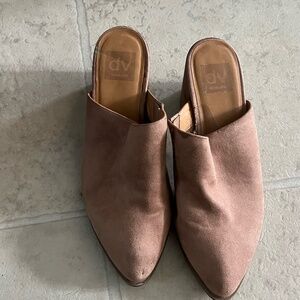 Dolce Vita Tan Mule Clogs